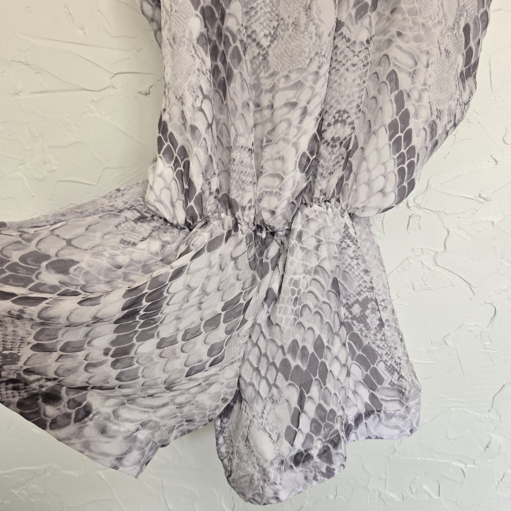 Mare Mare Silk Gray White Python Romper - image 2